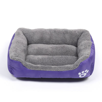 Soft Fleece Pet Bed with Waterproof Base