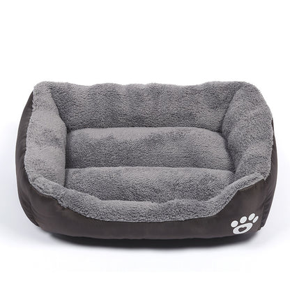 Soft Fleece Pet Bed with Waterproof Base